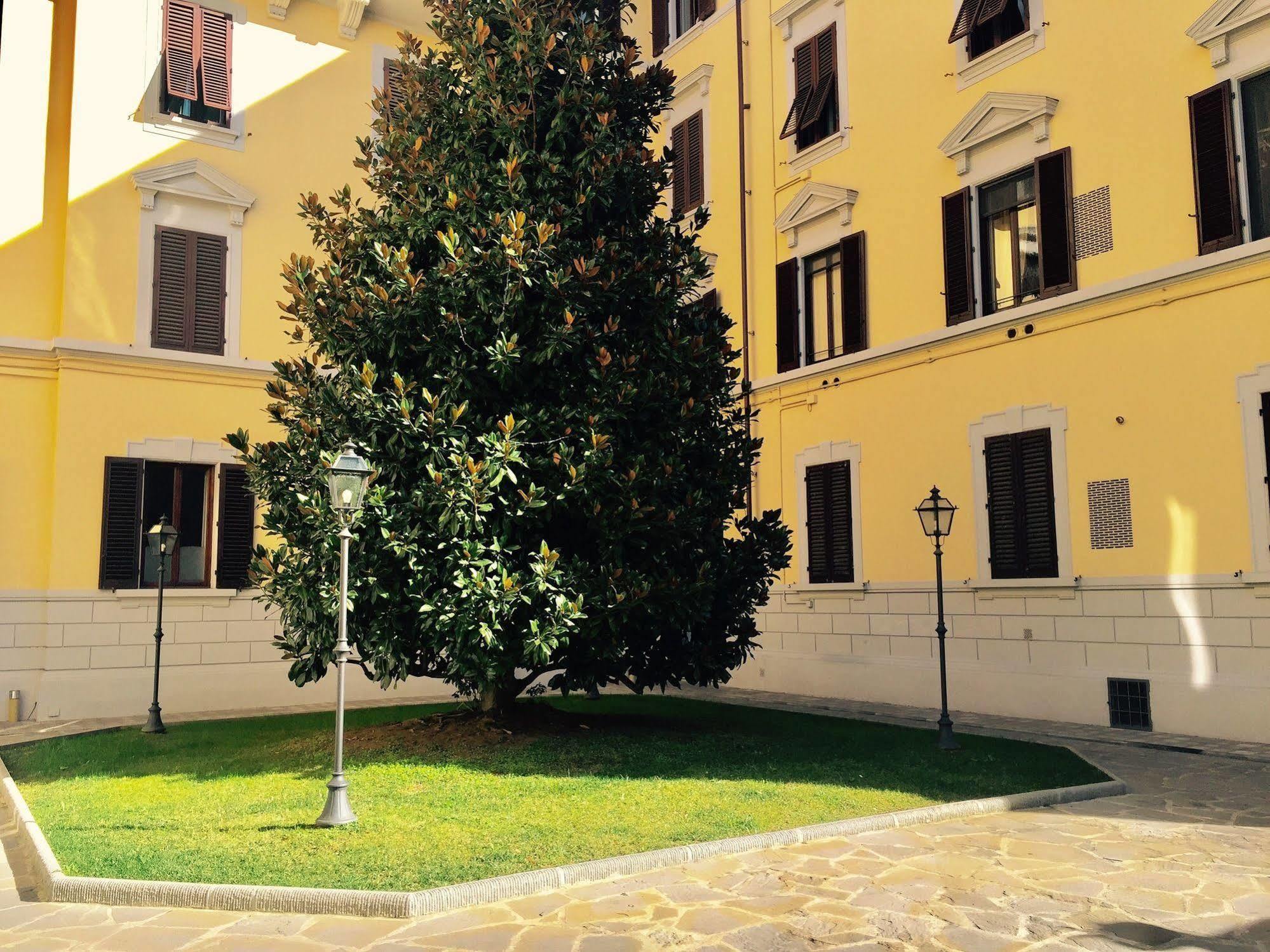 Residenza Johanna I Firenze Esterno foto